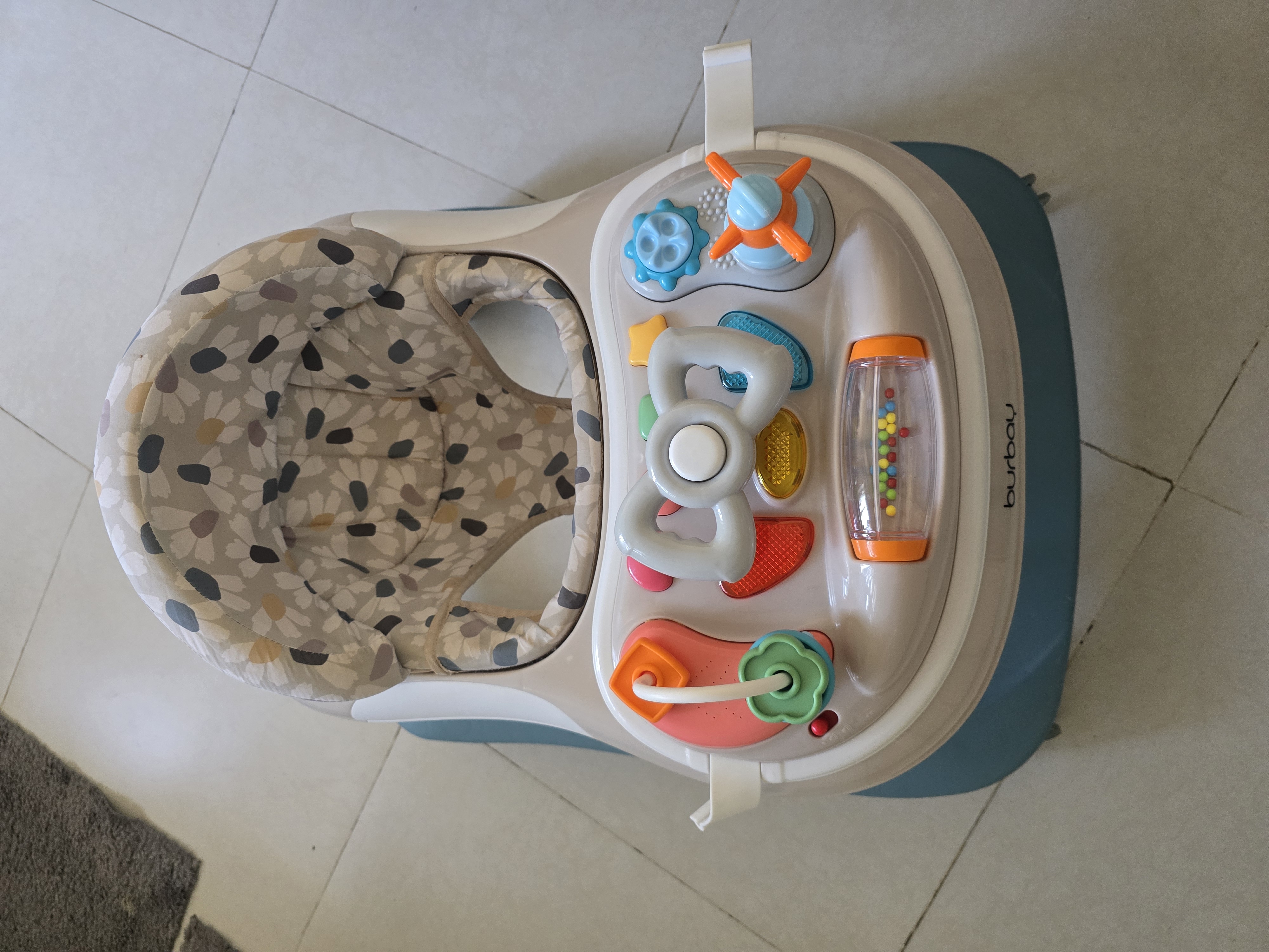 Baby walker — 2/2